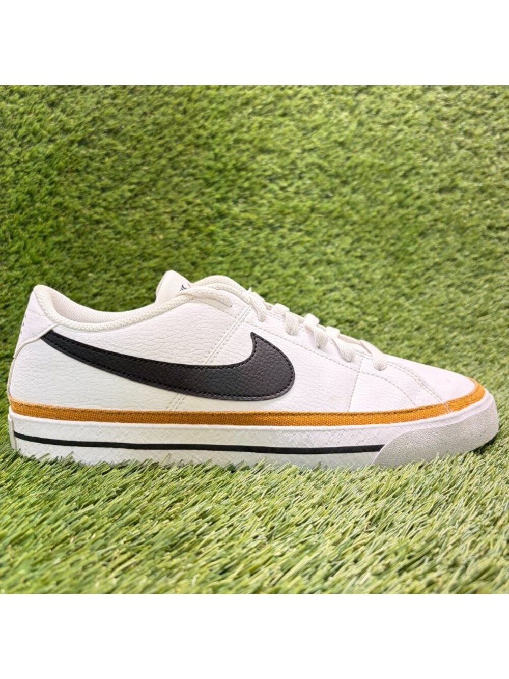 Nike Court Legacy Next Nature Mens Size 10 White Athletic Leather Shoes Sneakers